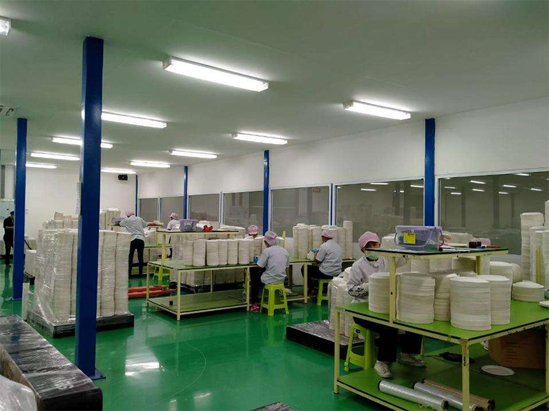 A kereskedelmi akadályok átfedése, globális ügyfélmegoldások biztosítása